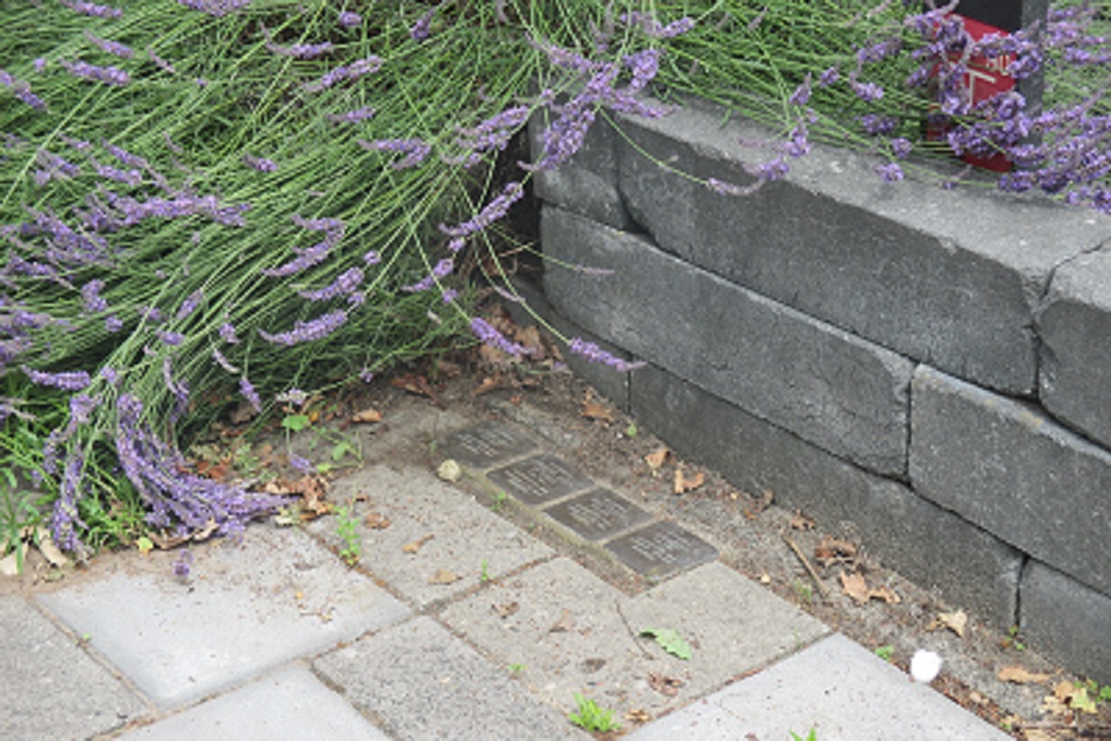 Stolpersteine Oosterstraat 44 #4