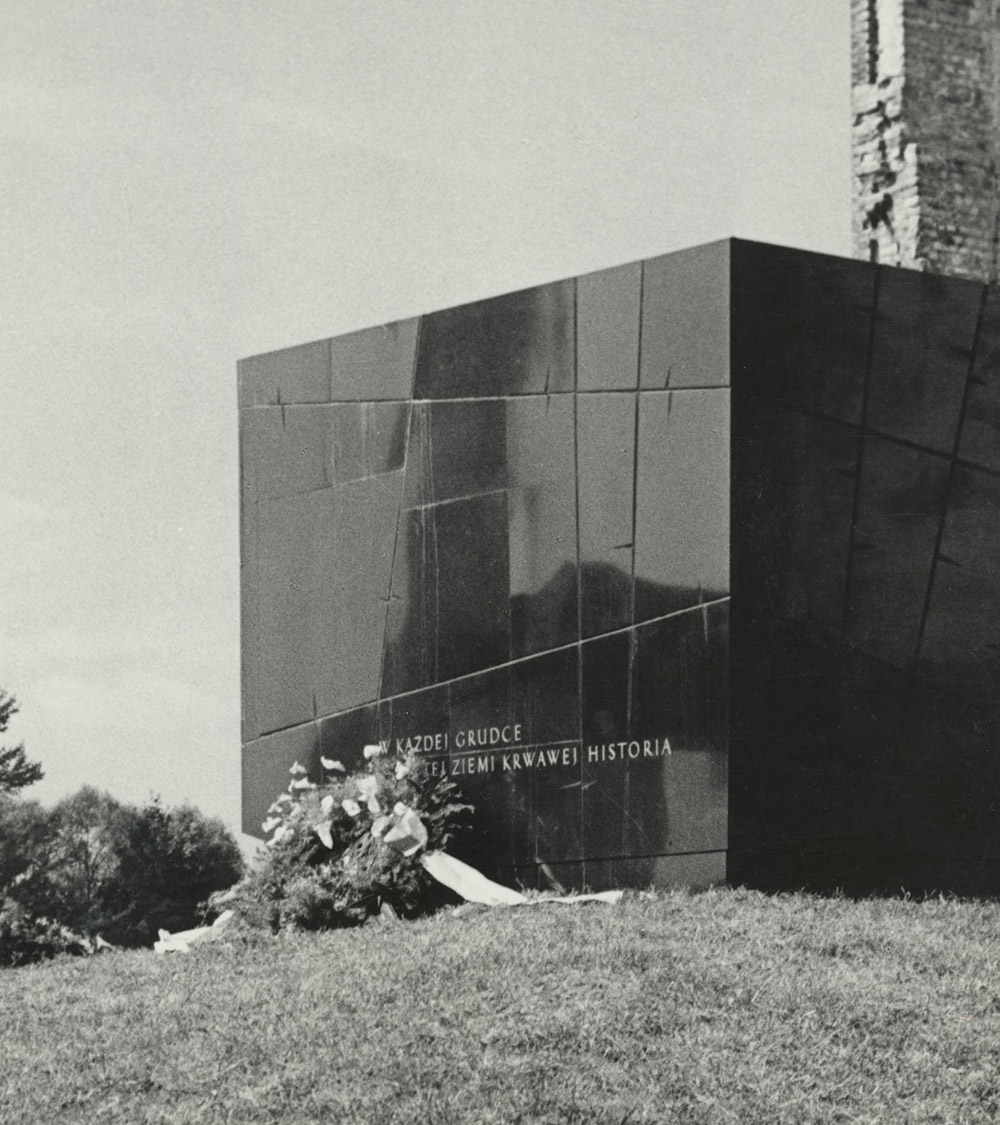 Mausoleum Victims Radogoszcz Prison