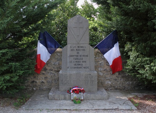 Monument Vermoorde Inwoners Hameau des Crottes #2