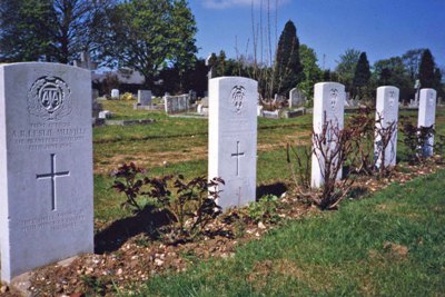 Commonwealth War Graves Maidenhead Cemetery #1