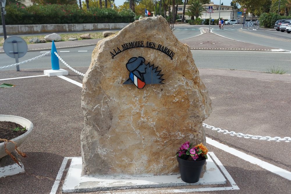 War Memorial Fréjus #2