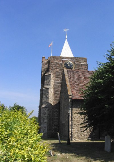 Oorlogsgraven van het Gemenebest St. Giles and All Saints Churchyard