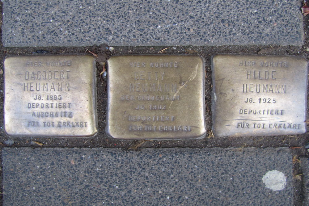 Stumbling Stones Beethovenstraße 33