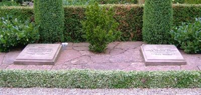 Commonwealth War Graves Tveje-Merlse #1