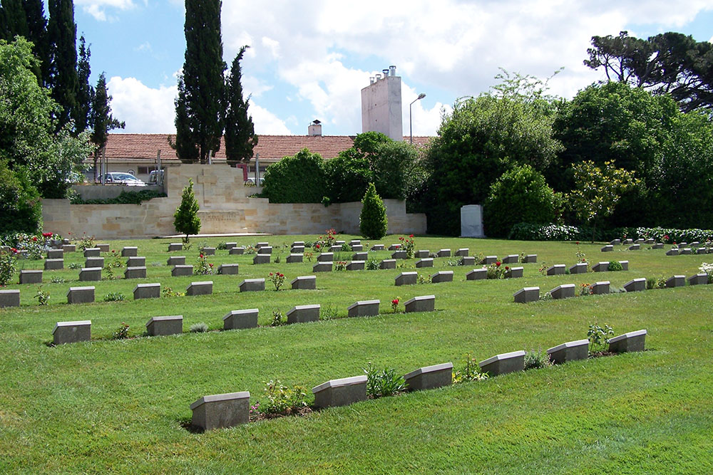 Haidar Pasha Memorial #1