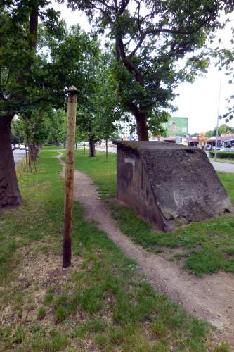 Air-Raid Shelter aleja Bohaterów Warszawy #4