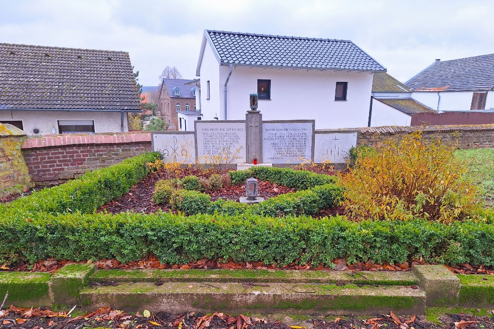 Monument Slachtoffers Bombardement 8-10-1944 #3