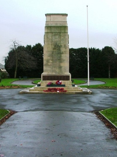 Oorlogsmonument Goole #1