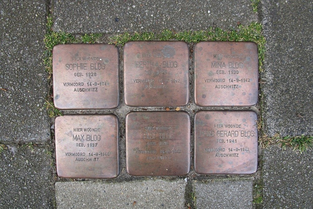 Stolpersteine Uithoornstraat 11 #1