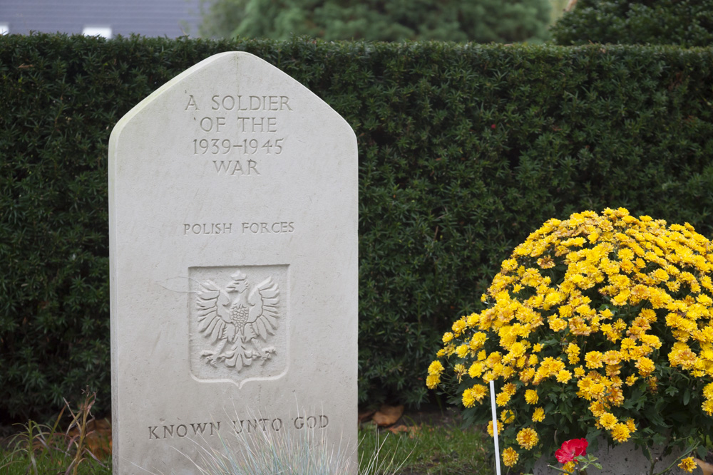 Commonwealth War Graves General Cemetery Rhenen #5
