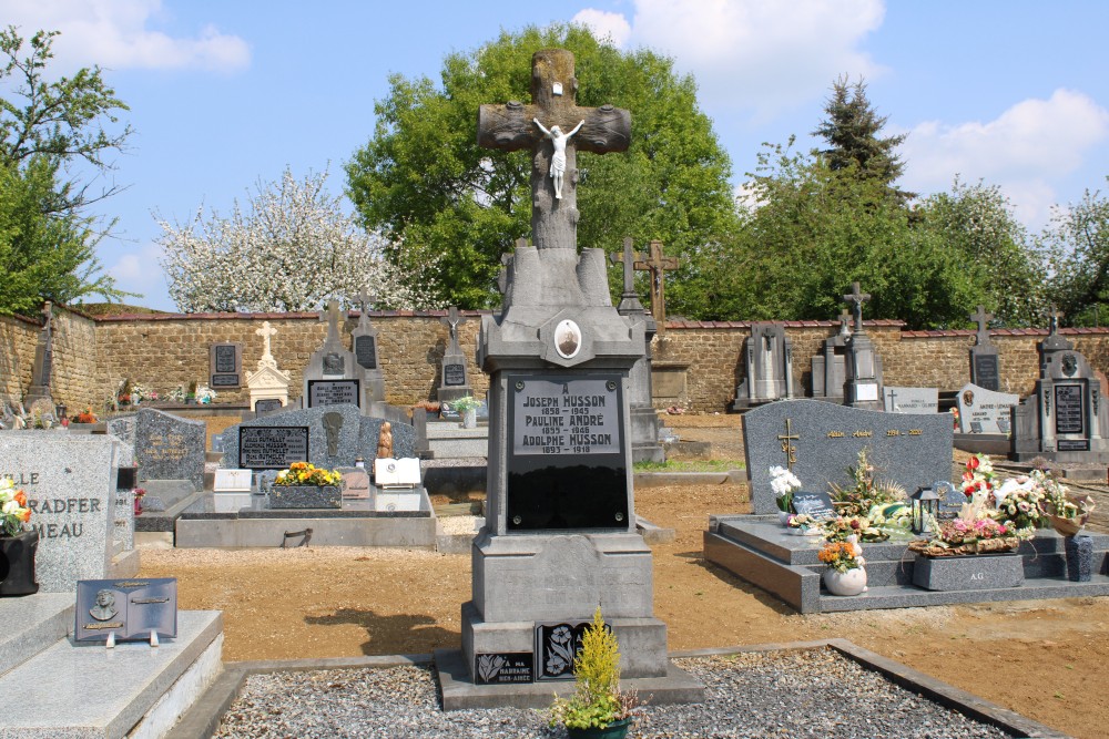 Belgian War Graves Villers-la-Loue #4