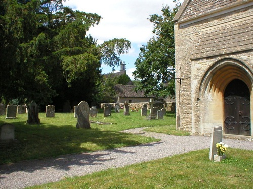 Commonwealth War Graves St. James Churchyard