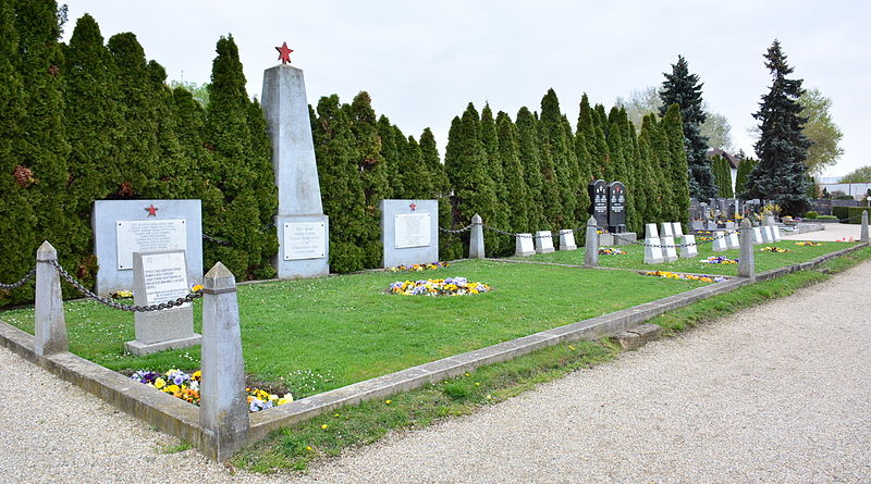 Soviet War Graves Groß-Enzersdorf #1