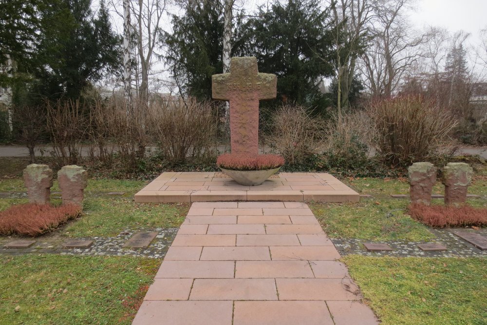 Monument Bombardement Mainz 27 Februari 1945 #1