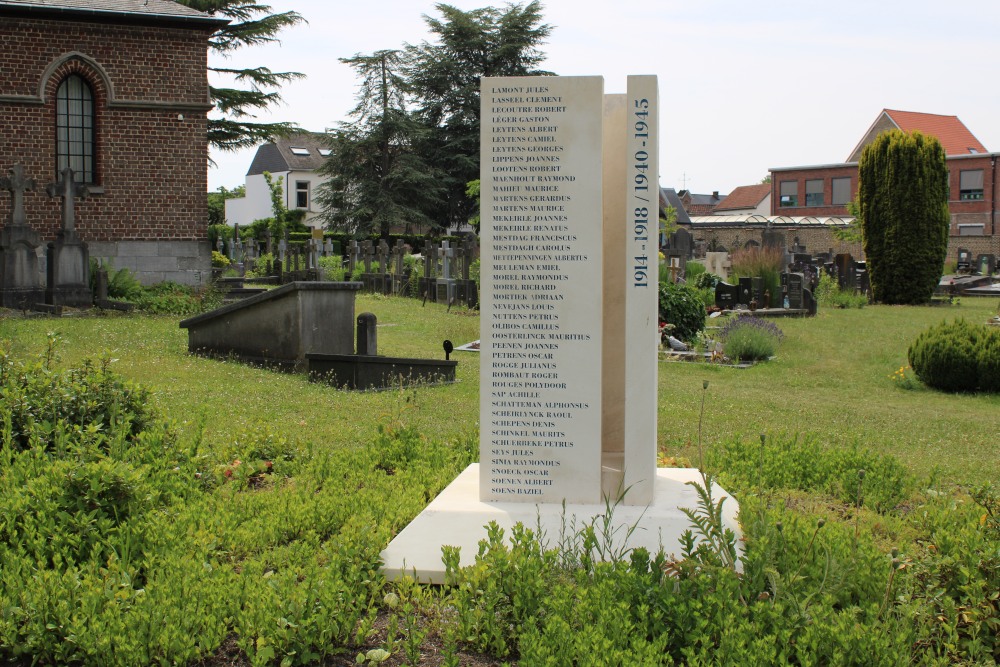 Monument Oudstrijders Sint-Denijs-Westrem	 #1