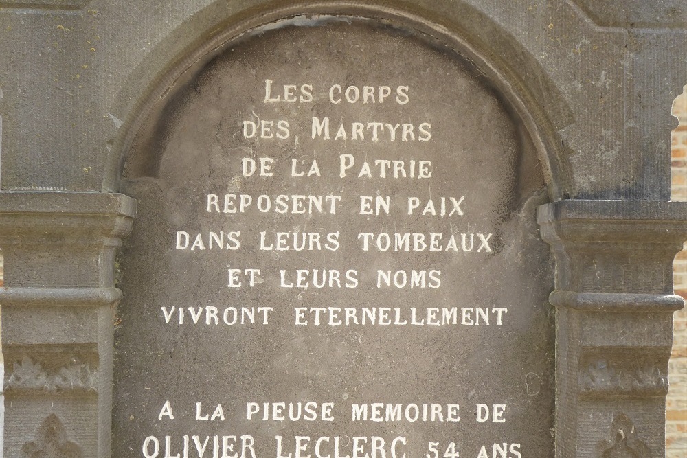 Belgian War Graves Lisogne #3