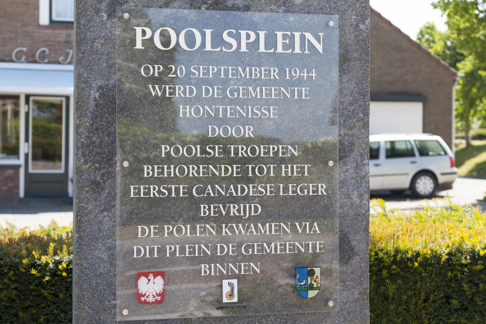 Memorial Poolsplein Kloosterzande #2