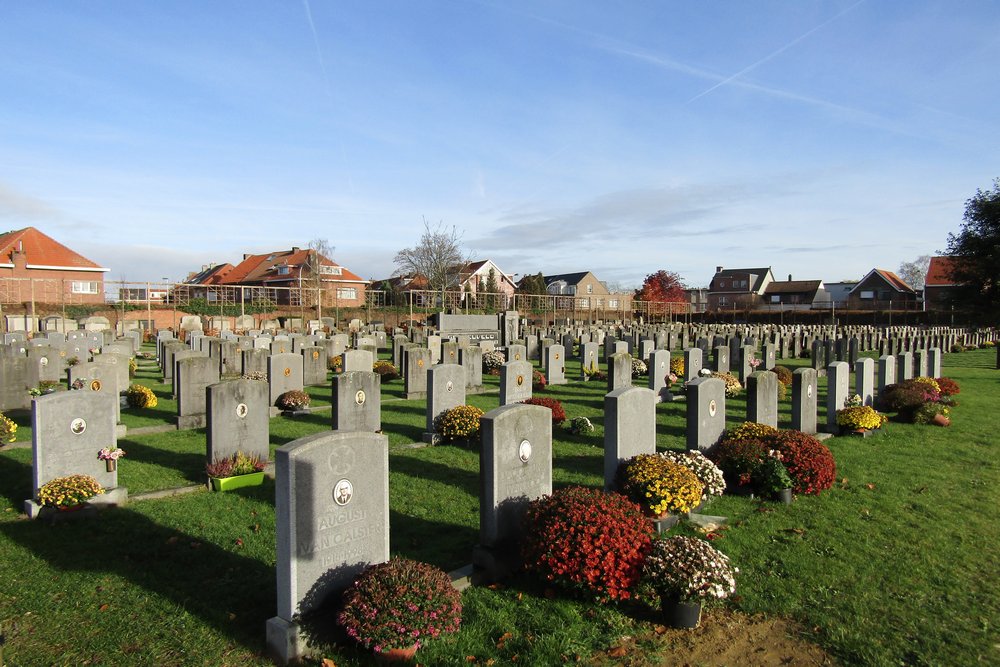 Field of Honour Schoten #2