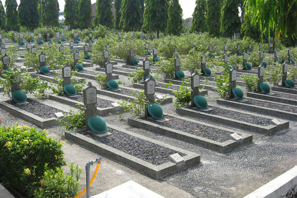 Giri Tunggal Heroes' Cemetery #1