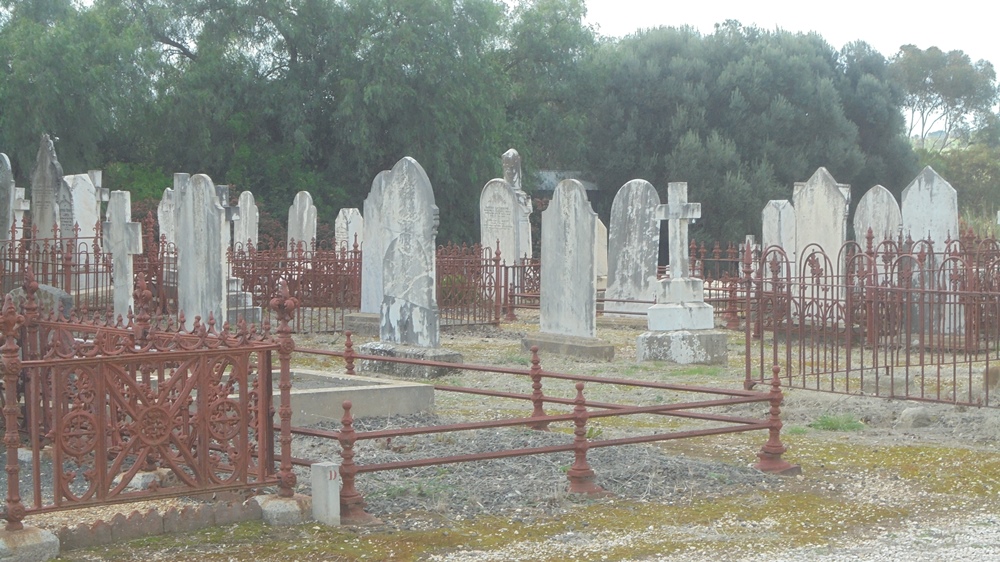 Oorlogsgraven van het Gemenebest St. George's Church Cemetery #1