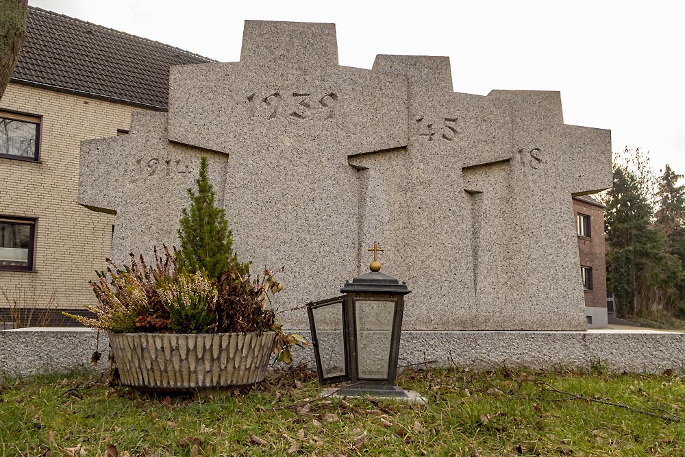 Oorlogsmonument Geich #2