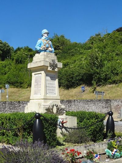 War Memorial Vauciennes