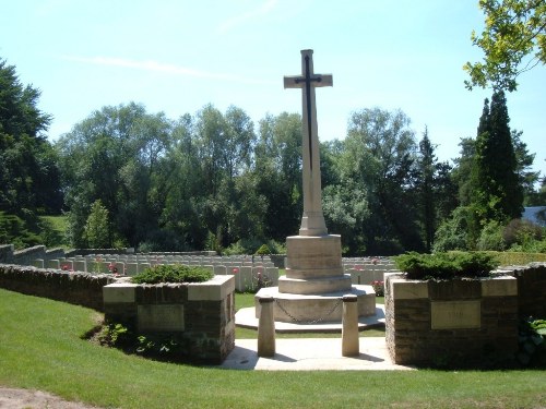 Commonwealth War Cemetery Bourlon Wood #1