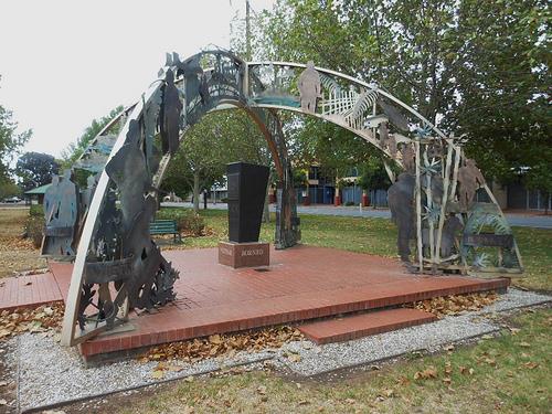 Post-WWII Memorial Hindmarsh