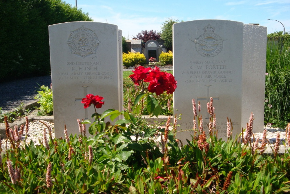 Commonwealth War Graves Wenduine #3