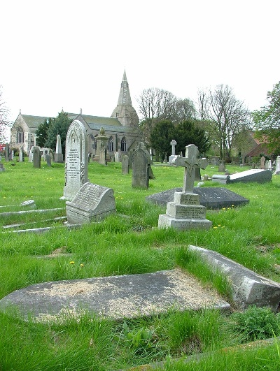 Commonwealth War Graves St. Mary Old Churchyard