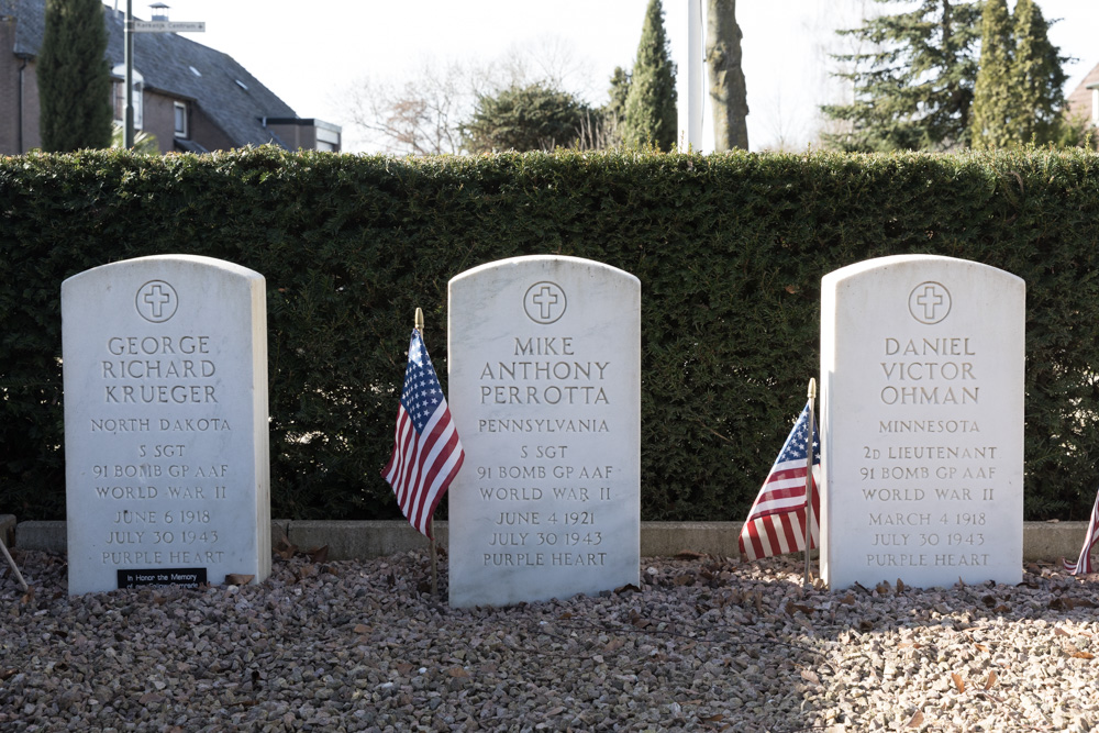 American War Graves Protestant Churchyard Opijnen #2
