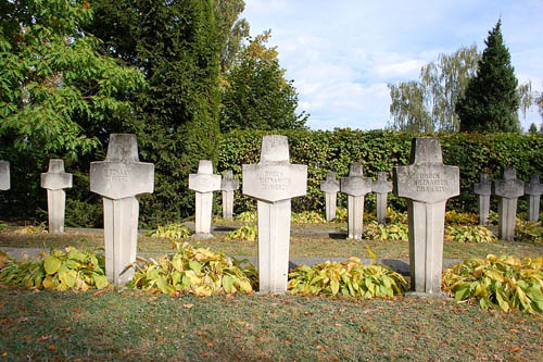 Poolse Oorlogsgraven Pyry #3