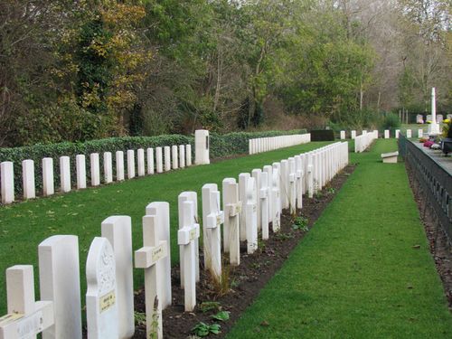 War Graves De Panne Communal Cemetery #2