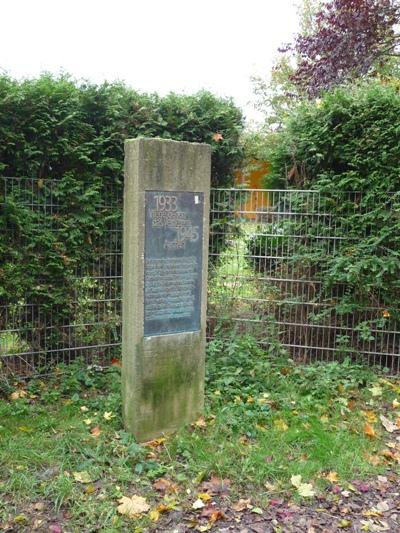 Monument Verzamelkamp Hergelsmühle #2