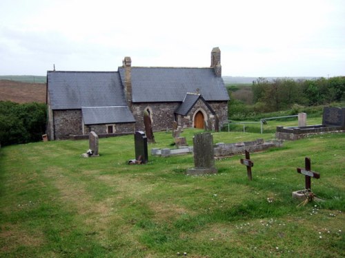 Oorlogsgraf van het Gemenebest St. Madoc Churchyard #1