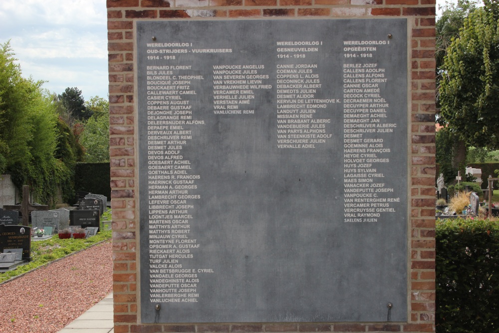 War Memorial Cemetery Wakken #2