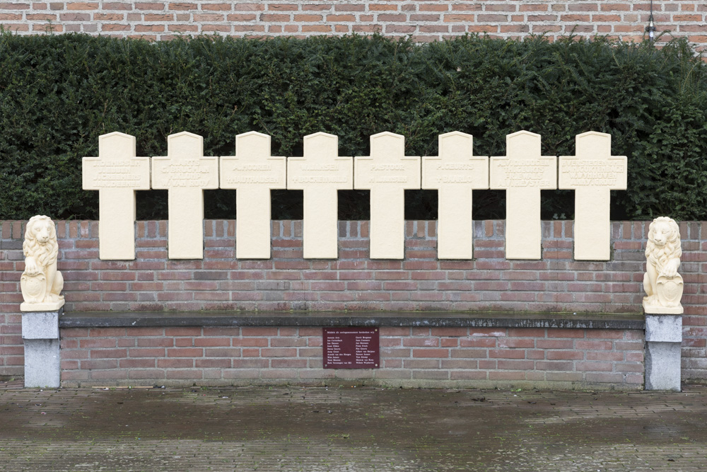 Oorlogsmonument Vierlingsbeek #1