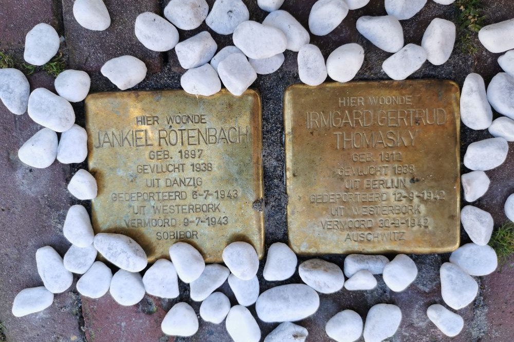 Stolpersteine Regenboogstraat 12 #1