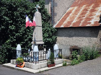 War Memorial Vernines