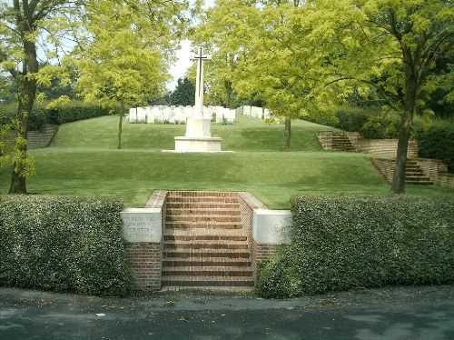 Oorlogsgraven van het Gemenebest Villers-Pol Extension