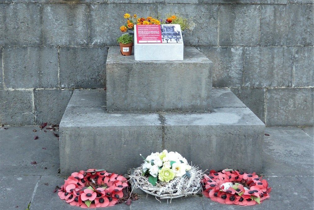 Memorial Zeppelin Wester Cemetery #3