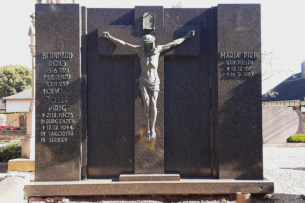 German War Graves Enzen #4