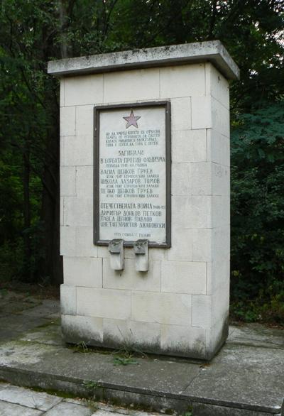 Oorlogsmonument Razliv #1