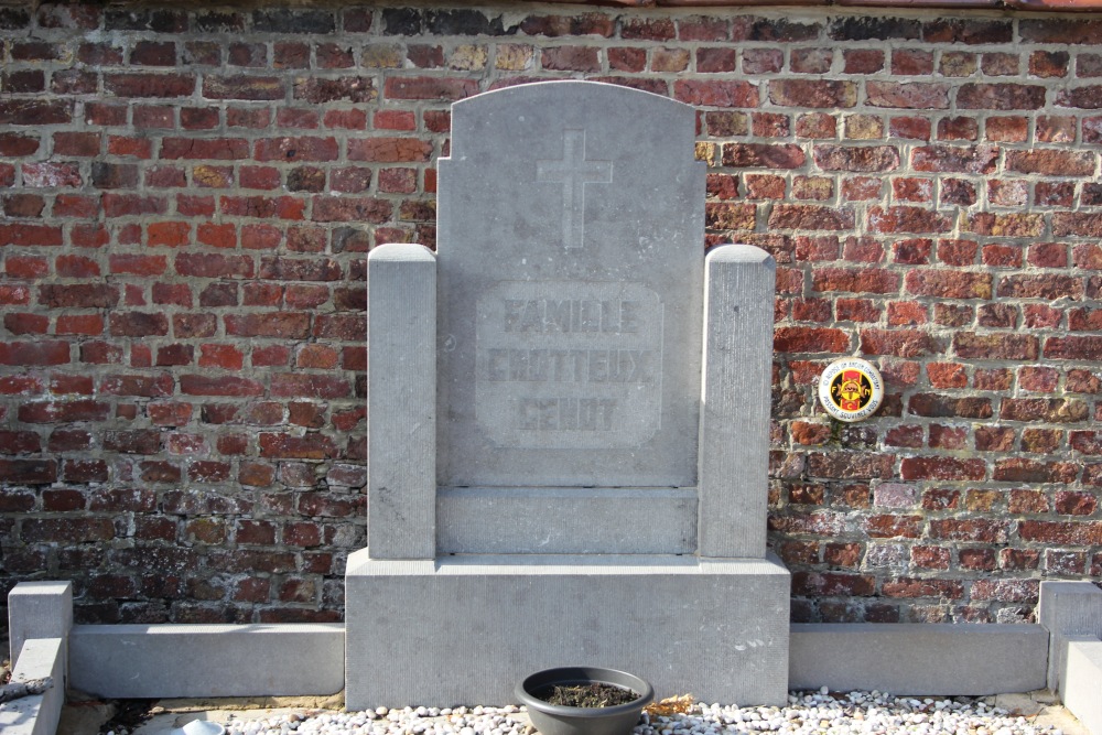 Belgian Graves Veterans War Graves Poucet #2