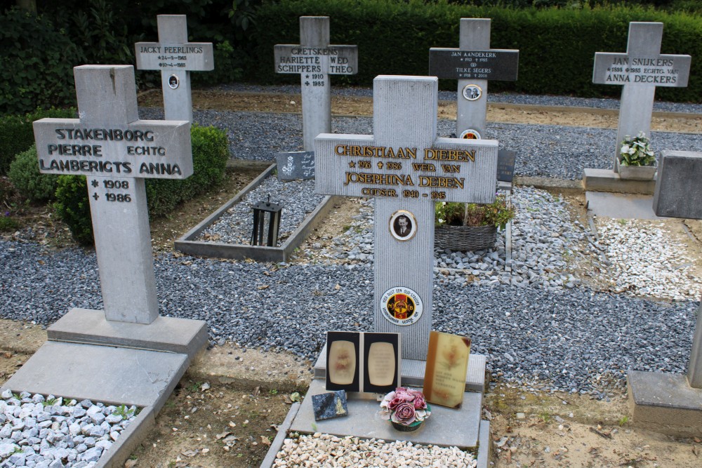 Belgische Graven Oudstrijders Kessenich Begraafplaats #4