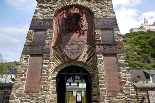 War Memorial Braubach #2