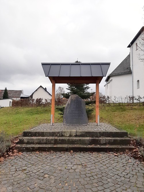 Oorlogsmonument Oberreifferscheid #2