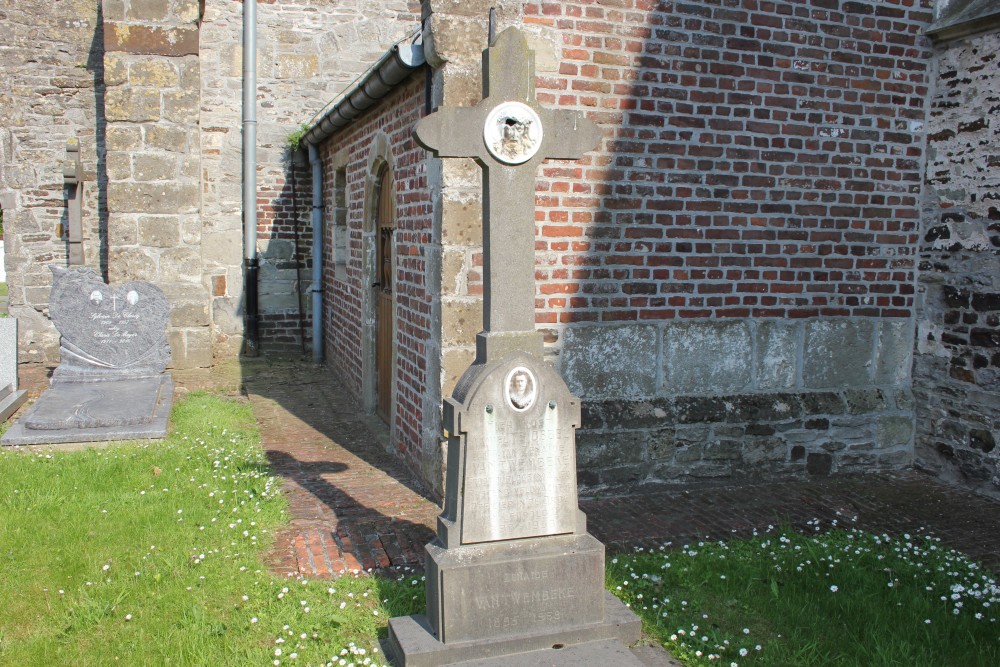 Belgian Graves Veterans Rozebeke