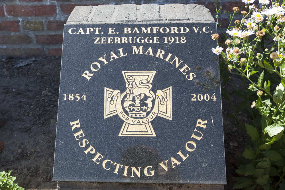 Memorials German War Churchyard No: 184 Zeebrugge #5