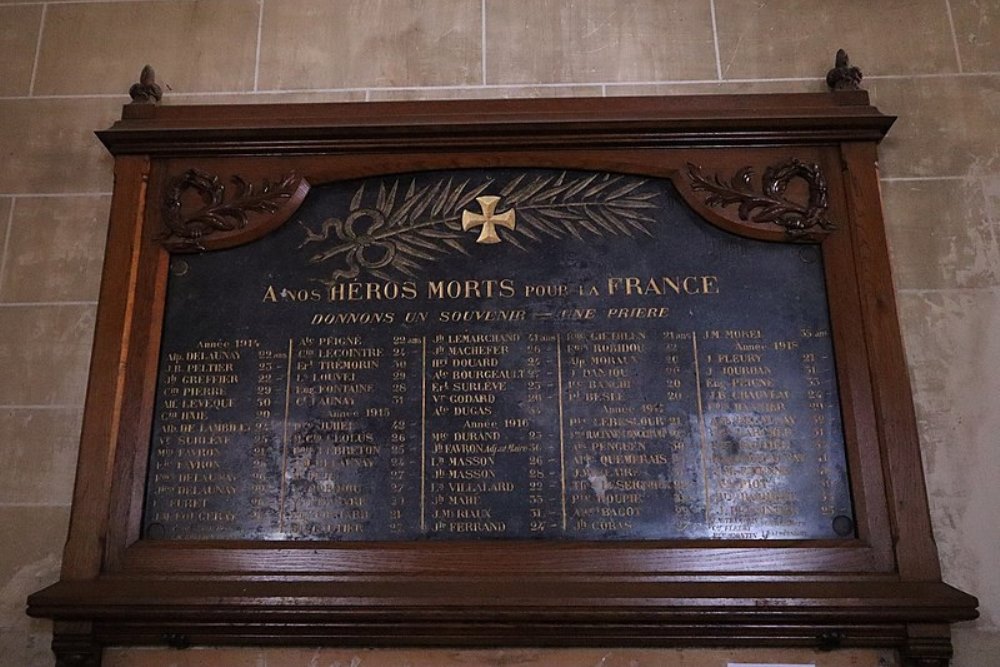 Monument Eerste Wereldoorlog glise Saint-Pierre et Saint-Paul